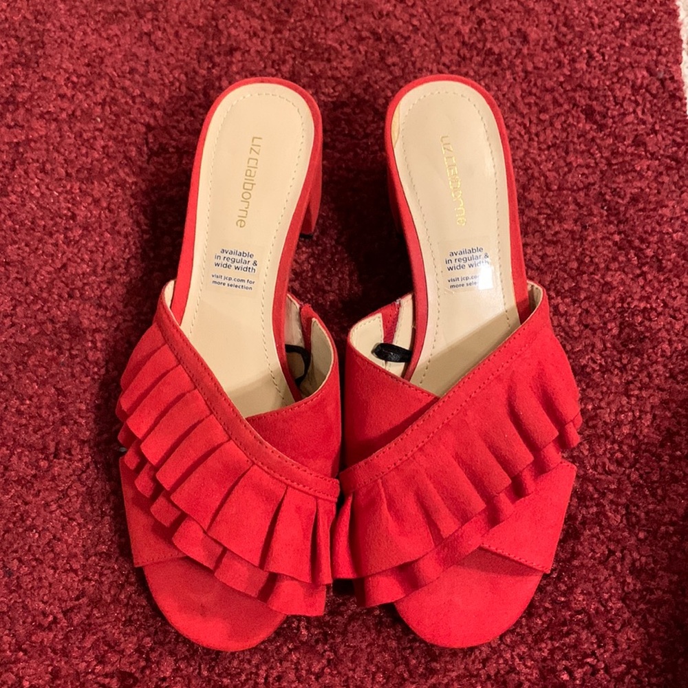 Liz Claiborne low heel shoes